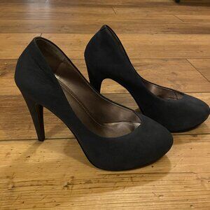 BCBGENERATION Brady Dark Blue Suede Pumps  Size 8